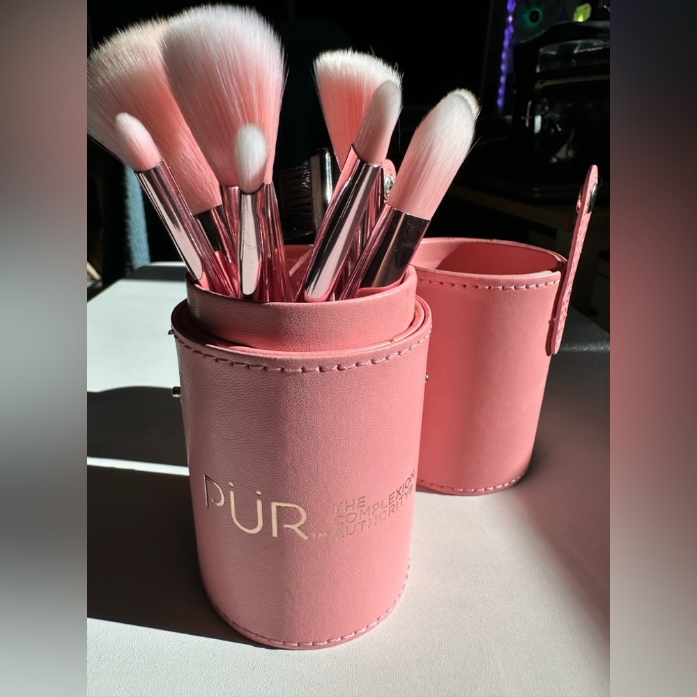 PÜR Pink Makeup Brush Set with Holder